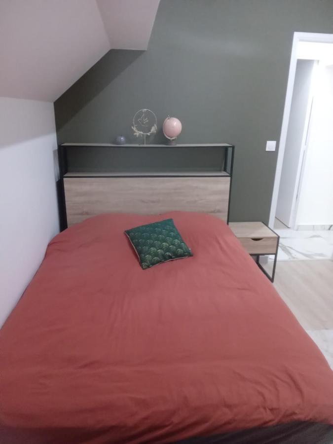 Joli Appartement De Vacances Écouen Kültér fotó
