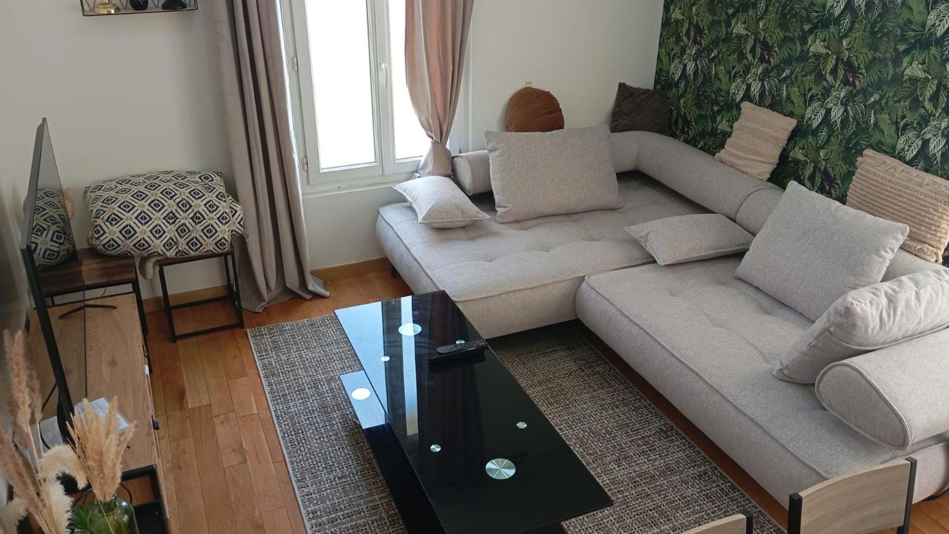 Joli Appartement De Vacances Écouen Kültér fotó