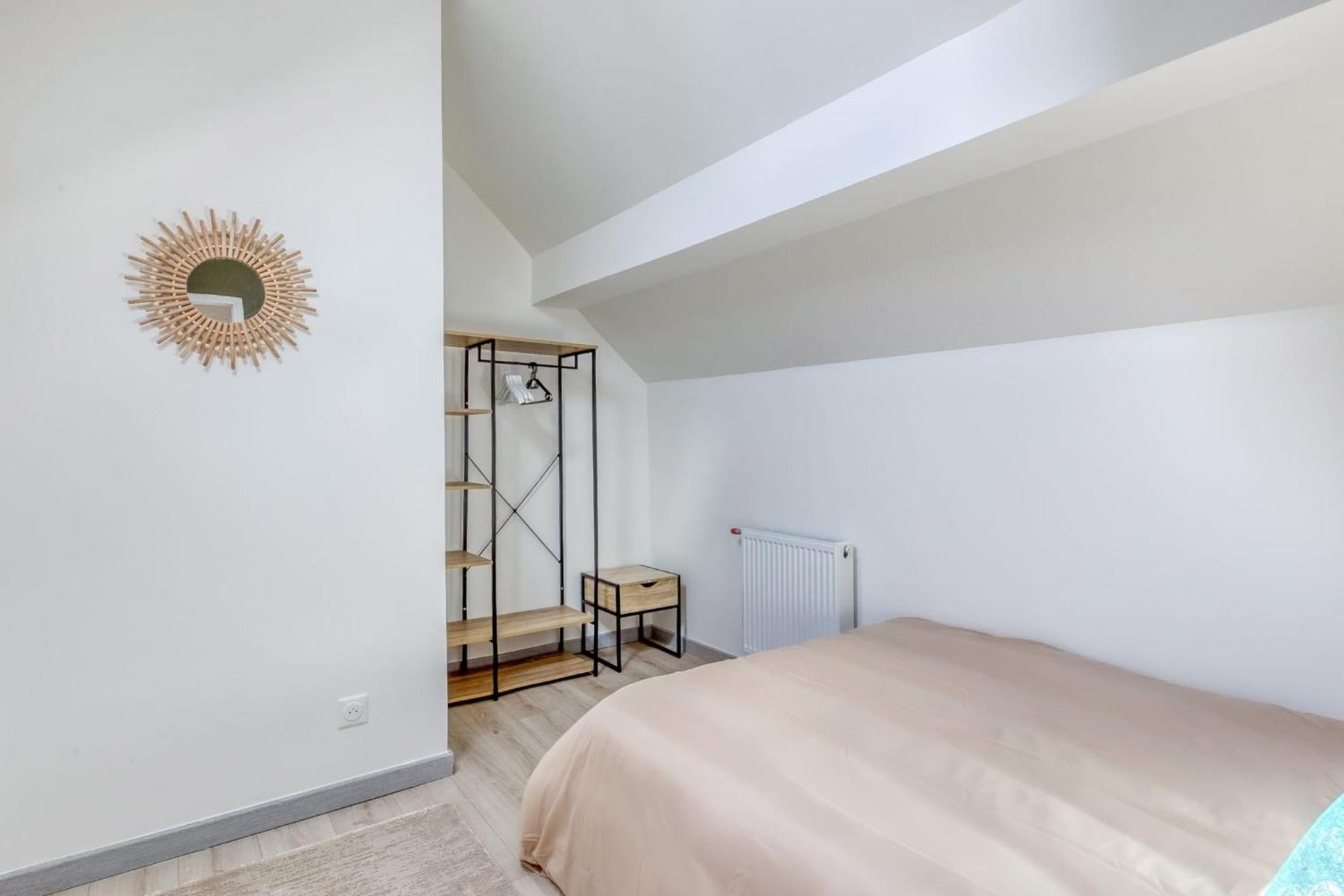 Joli Appartement De Vacances Écouen Kültér fotó